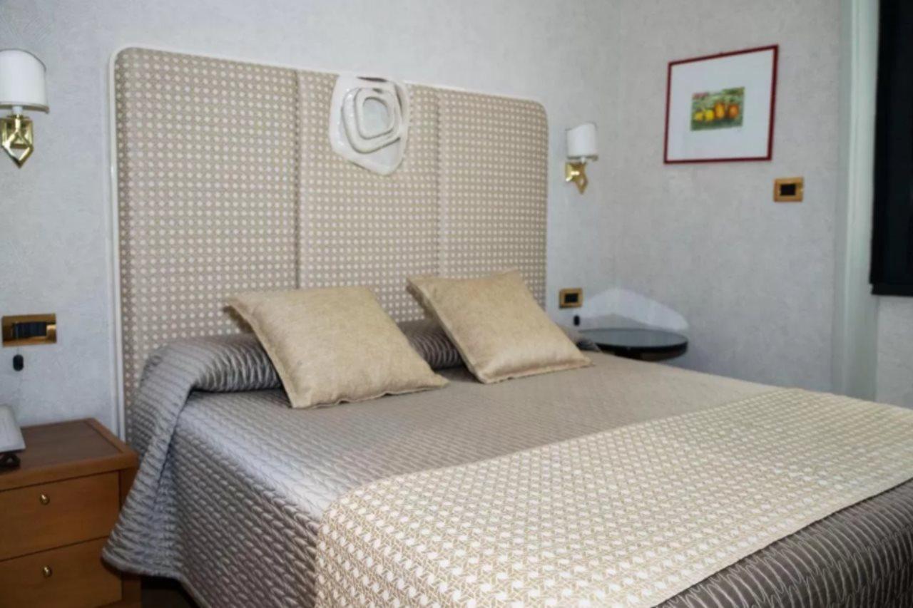 Hotel Europa Vérone Extérieur photo