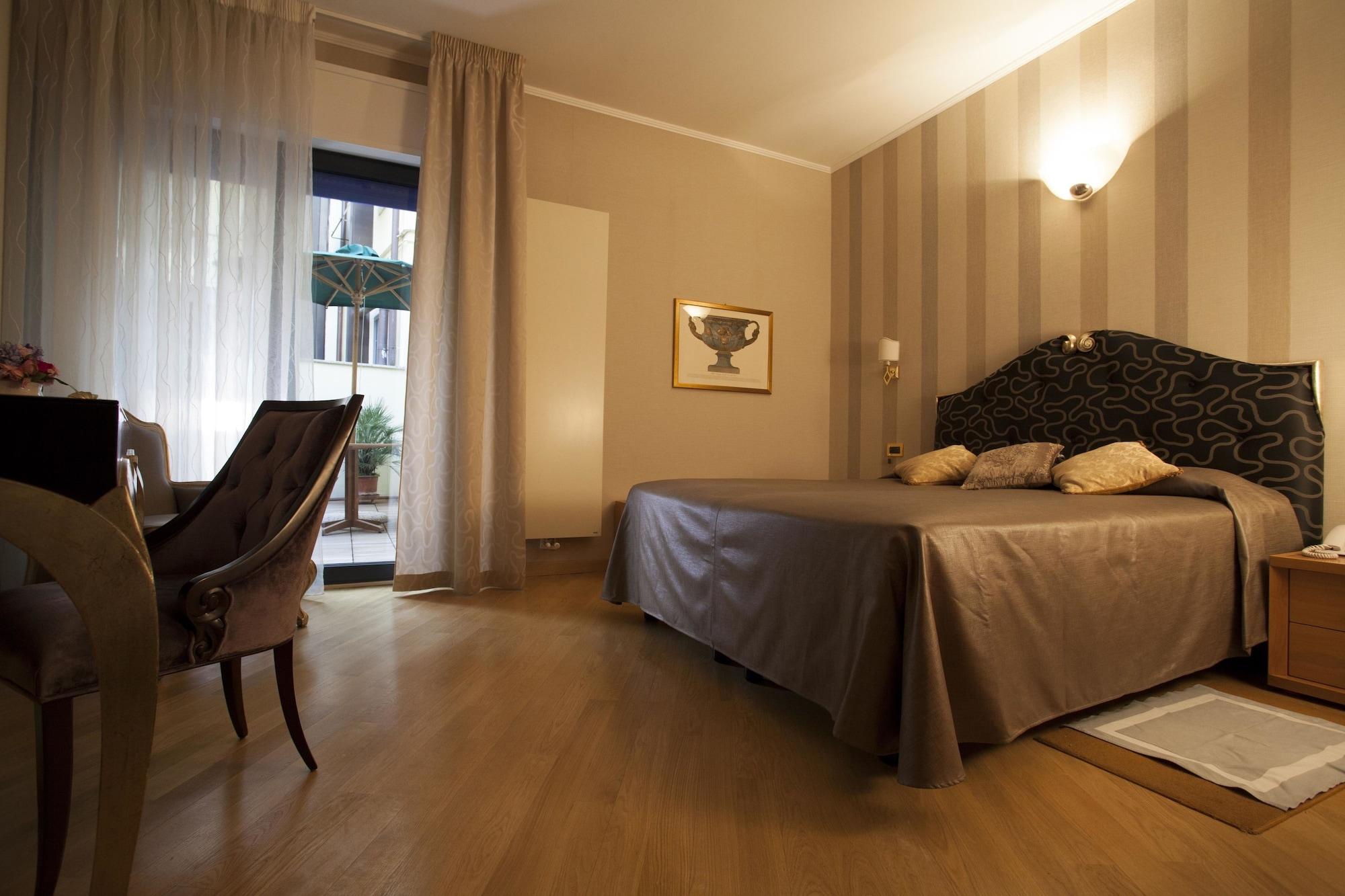 Hotel Europa Vérone Extérieur photo