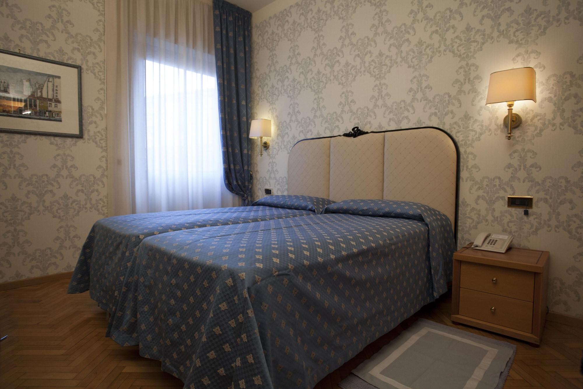 Hotel Europa Vérone Extérieur photo