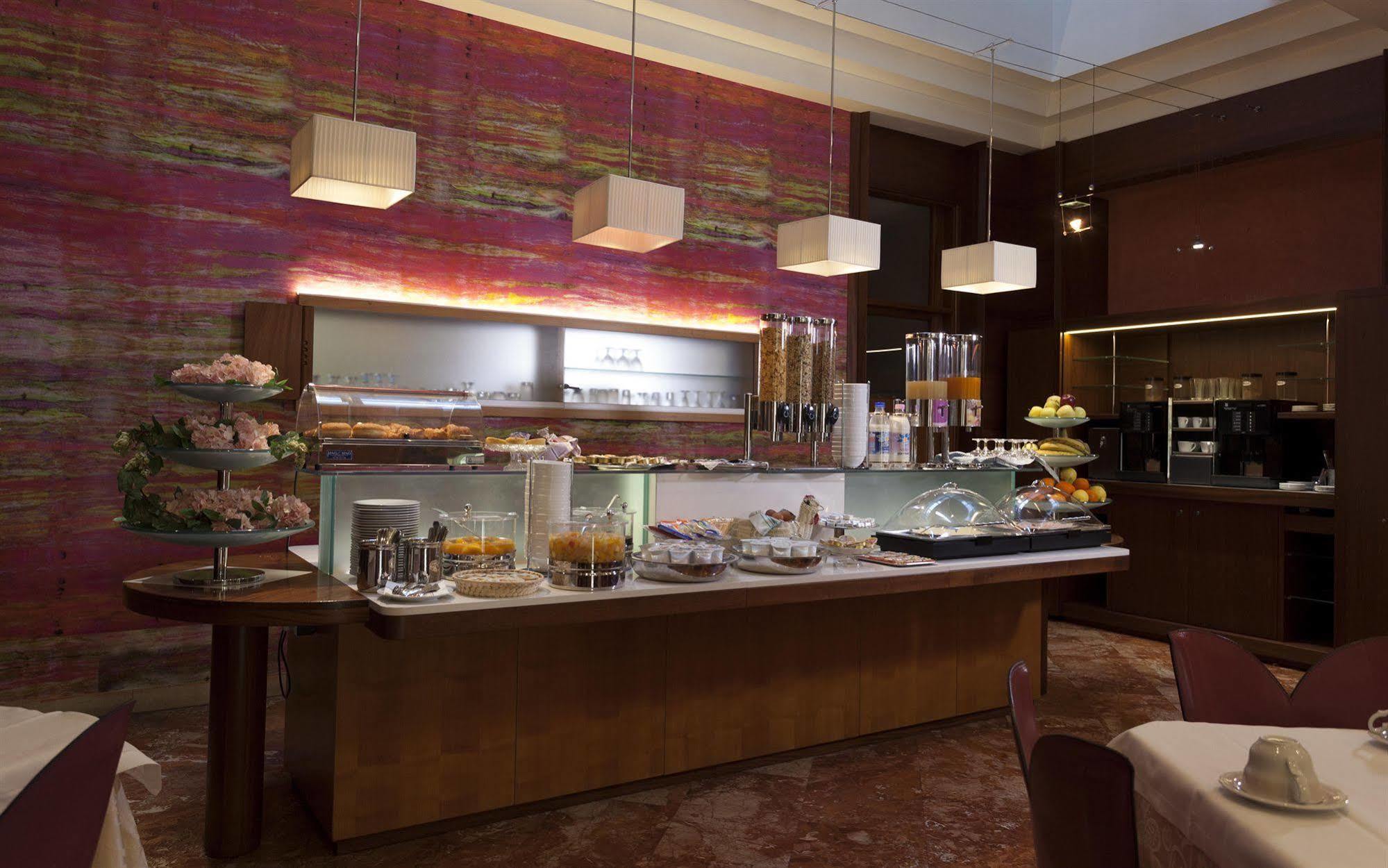 Hotel Europa Vérone Extérieur photo